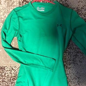 Under Armor fitted cold gear NWOT