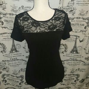 🚫SOLD🚫H&M Cotton and Lace Top
