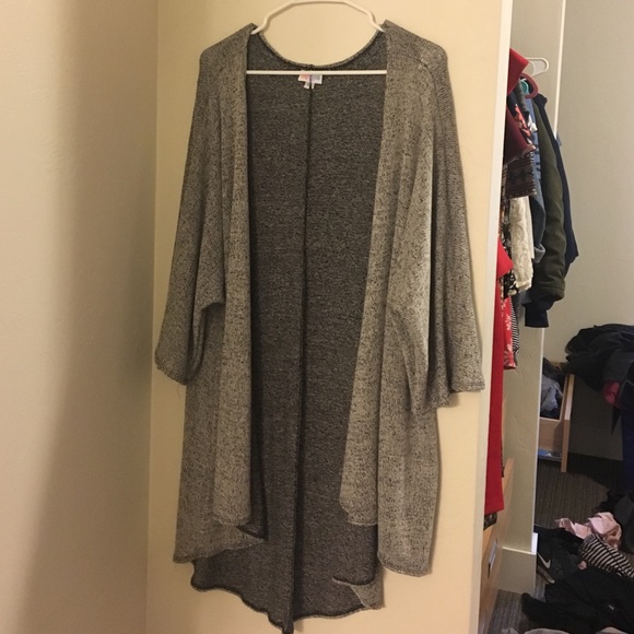 Lularoe "Lindsay" shawl