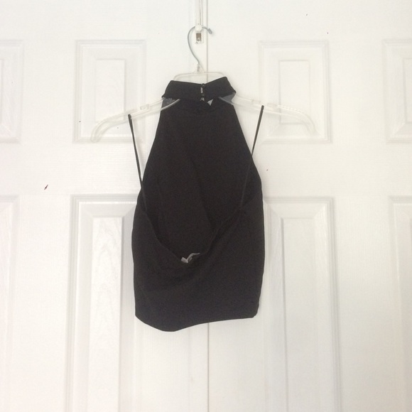 Black turtleneck crop top - Picture 2 of 2