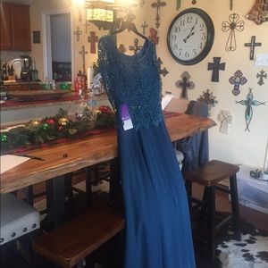 Evening dress! Gorgeous!