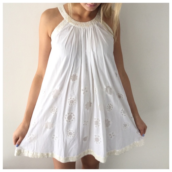 Rohit Gandhi Cream Seashell Embroidered Dress