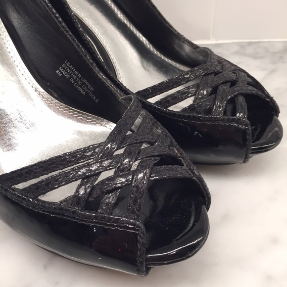 White House Black Market Open Toe Heels - Picture 3 of 4