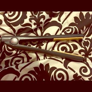 CHI 1" ceramic straightener