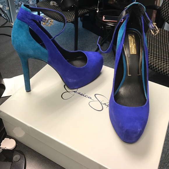 BRAND NEW ‼️Authentic JESSICA SIMPSON Ravenns