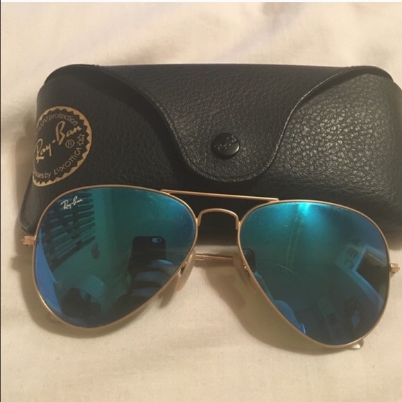 2 Ray-Ban aviators - Picture 1 of 4
