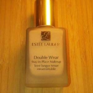 Estee Lauder Double Wear Stay-in-place