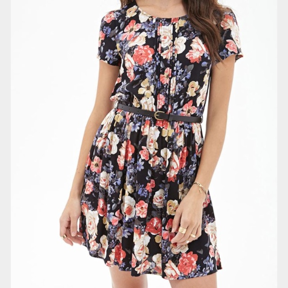 Petite Floral Dress/Shirt.