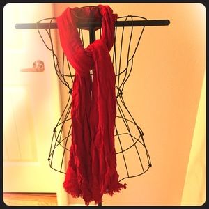 Beautiful red echo scarf