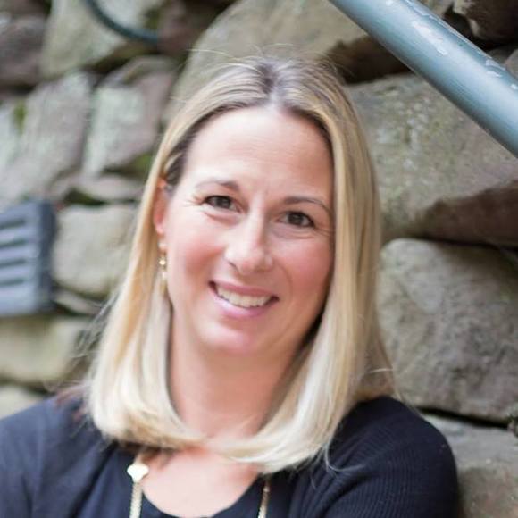 Meet your Posher, Jen