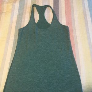 Green lululemon tank