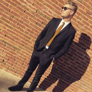 Meet your Posher, Zac