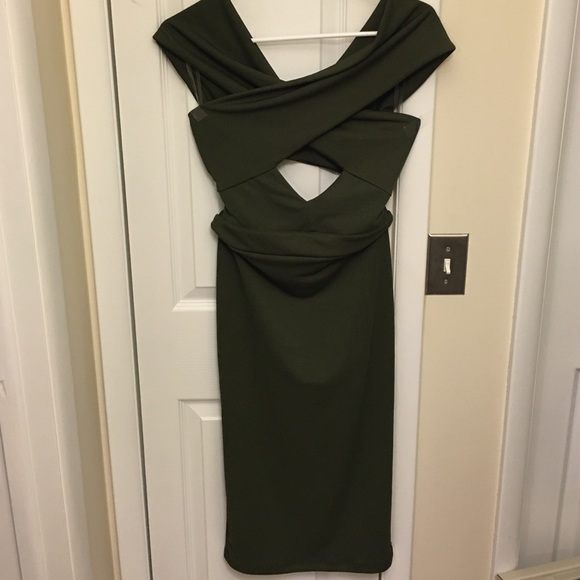 BNWOT Go Jane Juniors Sz L Olive Dress!!