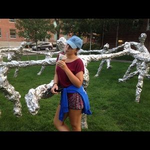 Meet your Posher, Liv