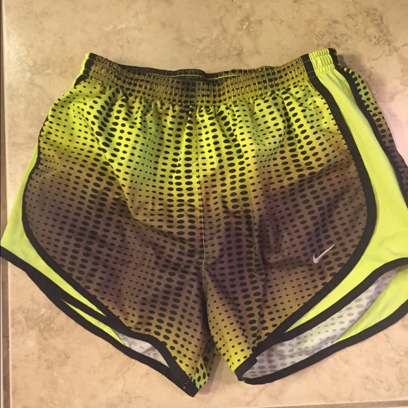 Nike Dry Fit size small