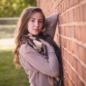 Meet your Posher, Holley