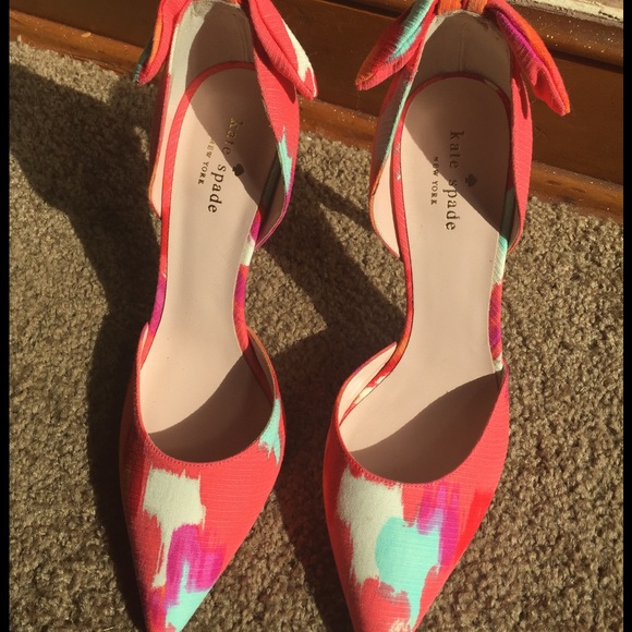 Kate Spade pumps size 9.5 never worn