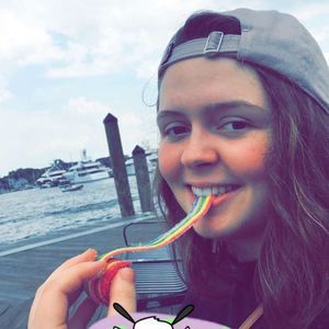 Meet your Posher, Casey