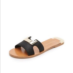NWT. DVF Marrakesh Sandal