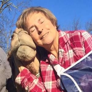 Meet your Posher, Liz