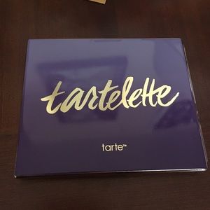 Tartelette eye shadow palette
