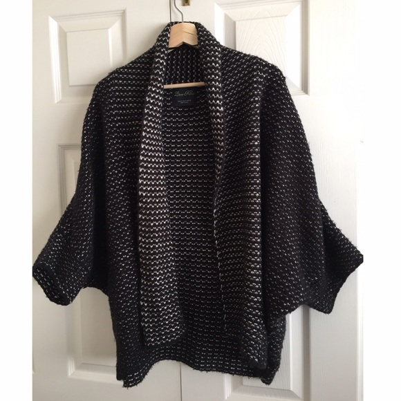 Zara Sweaters - Zara Chunky Cape Knit Cardigan
