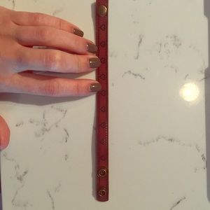 American EagleBrown leather heart stencil bracelet