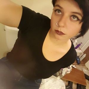 Meet your Posher, Allyson