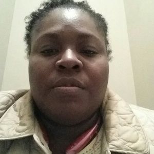 Meet your Posher, Myra