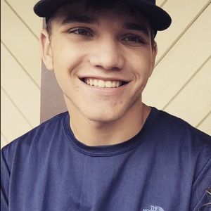 Meet your Posher, Colin