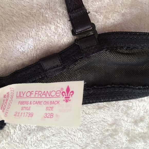 Lily of France Multiway Padded Plunge Bra 32B - Picture 4 of 4