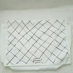 CHANEL White Dust Bag for Jumbo classic flap bag.