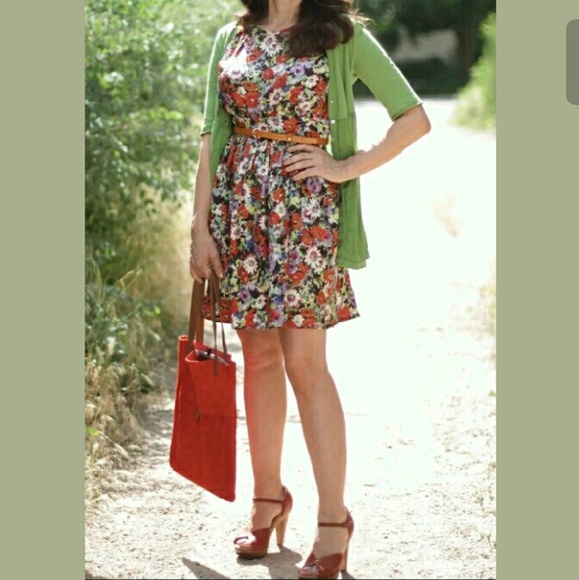 steven alan silk dress Steven Alan Chorus Dress in Chicory Floral on Garmentory