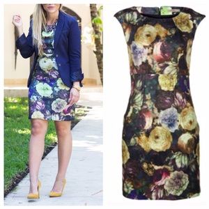 MOVING SALE ❗️Floral Printed Sheath Dress MOVING SALE ❗️Floral Printed Sheath Dress