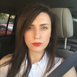 Meet your Posher, Cara