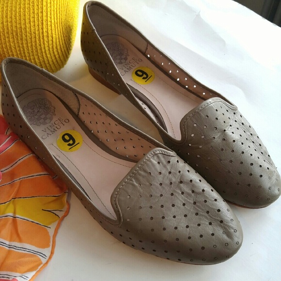 Vince Camuto Shoes - Vince Camuto perforated leather flats size 9