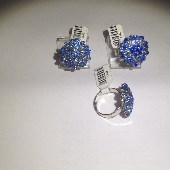 Rhinestone Cocktail Rings Assorted Colors - Picture 2 of 4