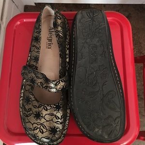 Alegria size 39