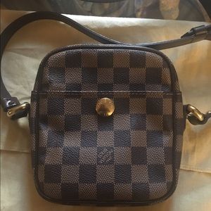 *SALE TODAY*Auth Louis Vuitton Rift Crossbody