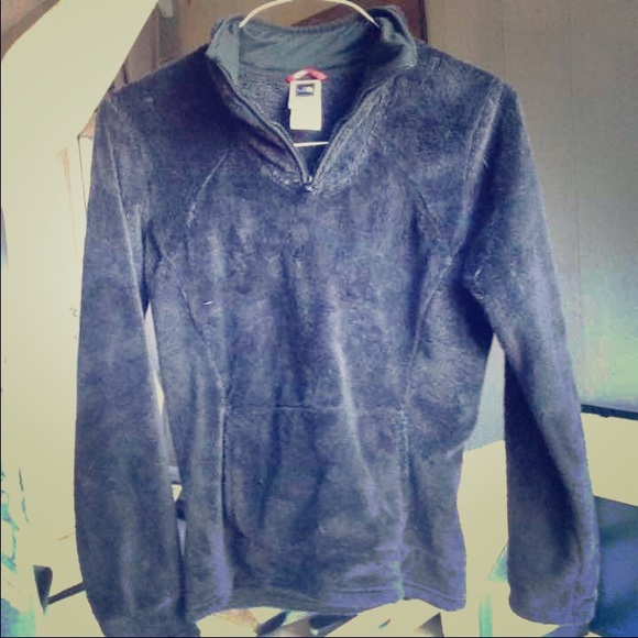 Like new small The North Face fuzzy warm jacket