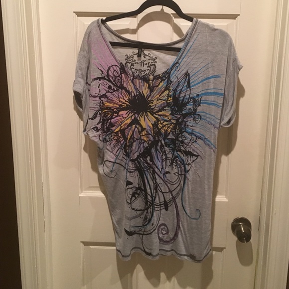 Buffalo T-Shirt - Picture 1 of 3
