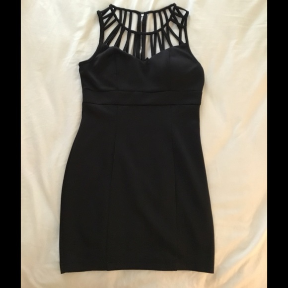 Little black cocktail dress - Picture 2 of 3