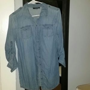 DONATING 2/28 Anna denim button down tunic