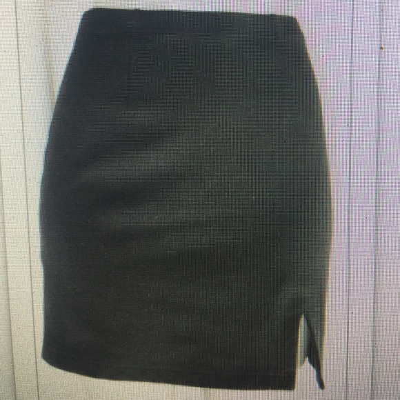 SK1071- Simple Black short skirt