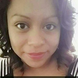 Meet your Posher, Edith