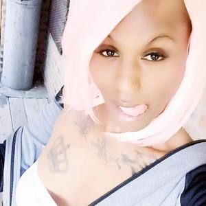 Meet your Posher, Carmin