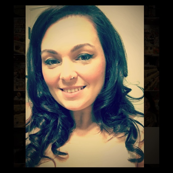 Meet your Posher, Chelsey - Picture 6 of 6