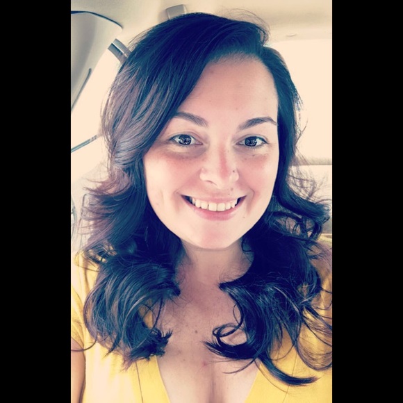 Meet your Posher, Chelsey - Picture 4 of 6