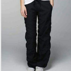 Lululemon studio pants black