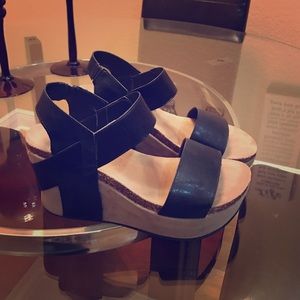 Pierre Dumas Shoes Women's size 9